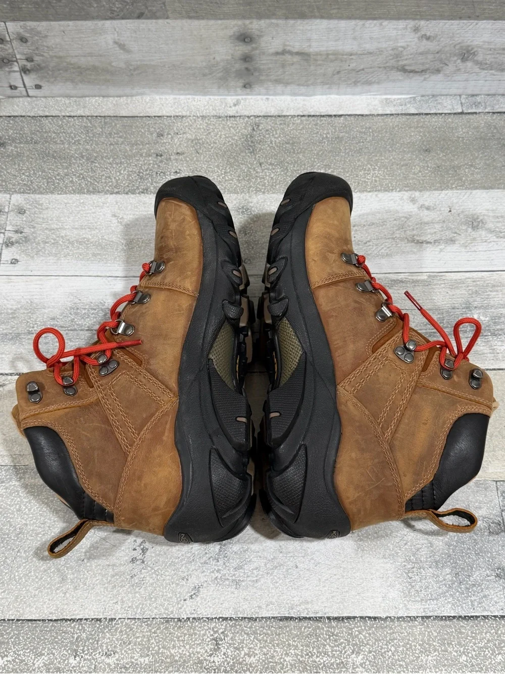 KEEN Men's Pyrenees Waterproof Hiking Boot - Syrup - Size - 10 .US